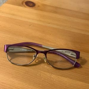 Selling Disney Rapunzel kids eyeglasses ( has prescription) in pair.
